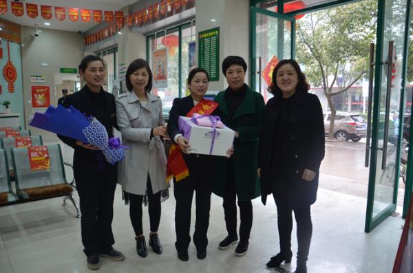 在浙江台州玉环做邮政快递员怎么样 知道的说